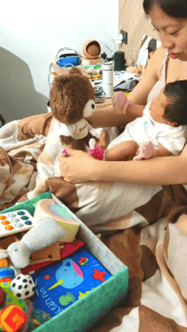 Kaiby Baby Hamper Unboxing Video 37