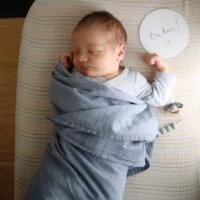 MUSHIE Swaddle (Tradewinds)