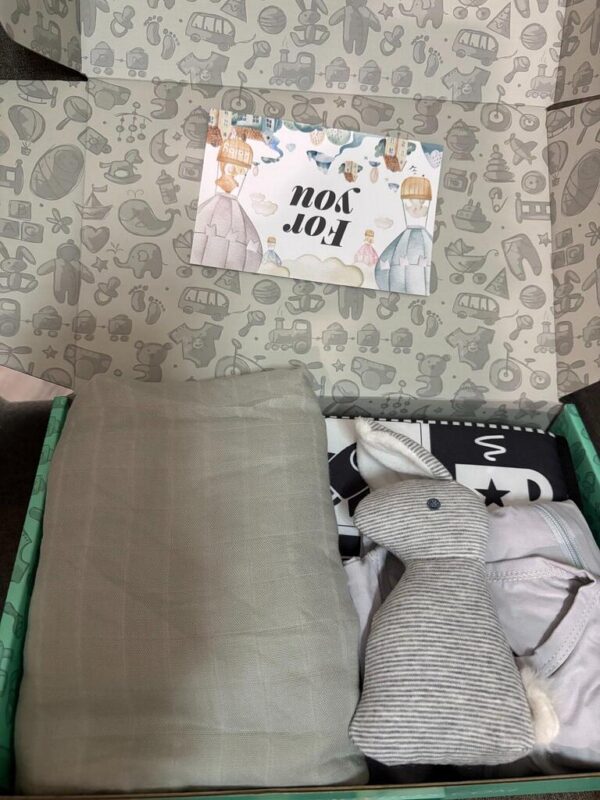 Image #1 from Amos Lee