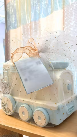 Blue Train Hamper Photo 2 DEC 2025